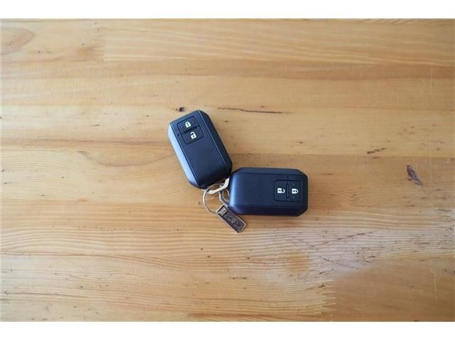 SUZUKI JIMNY NOMADE 2025