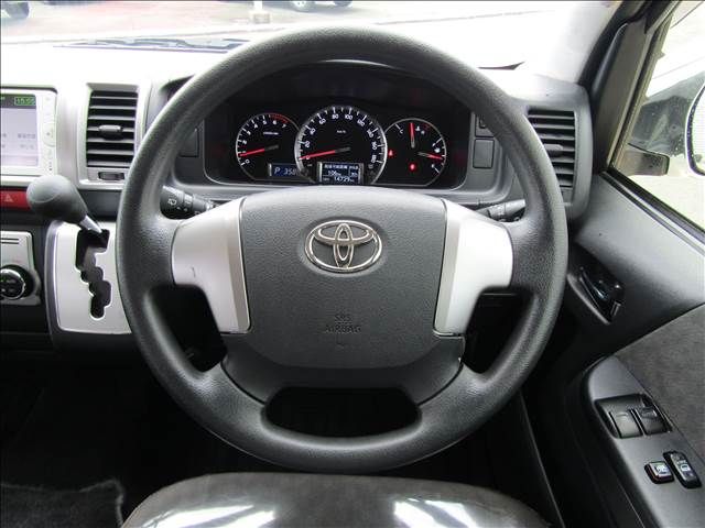 TOYOTA HIACE wagon 2014