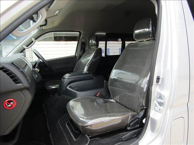TOYOTA HIACE wagon 2014
