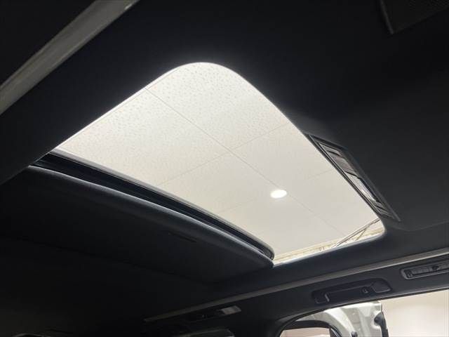 TOYOTA ALPHARD hybrid 4WD 2020