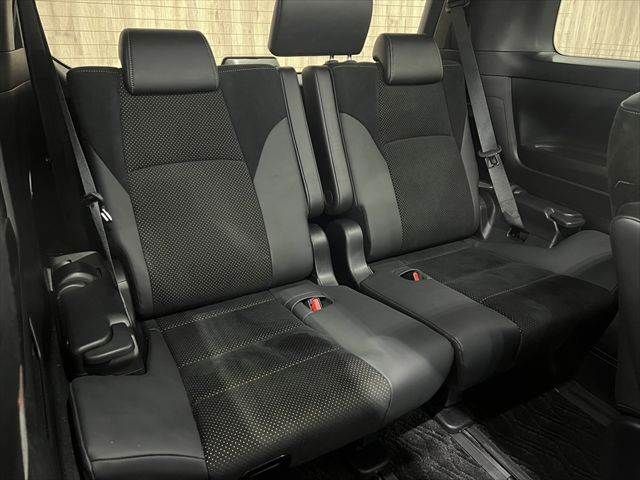 TOYOTA ALPHARD hybrid 4WD 2020