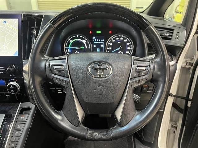 TOYOTA ALPHARD hybrid 4WD 2020