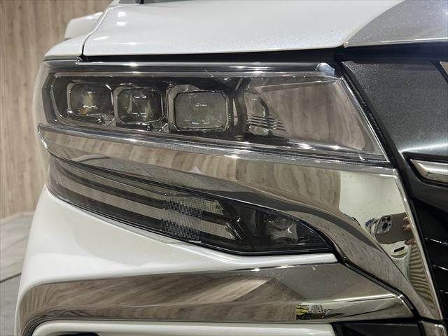 TOYOTA ALPHARD hybrid 4WD 2020