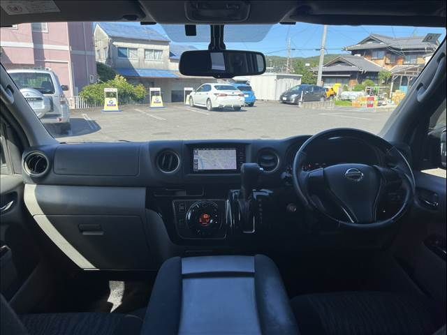 NISSAN NV350 CARAVAN 2017