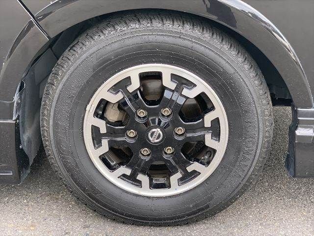 NISSAN NV350 CARAVAN 2017