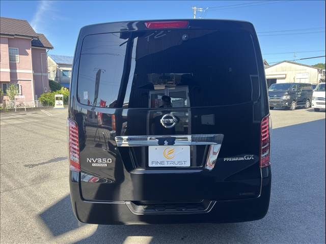 NISSAN NV350 CARAVAN 2017