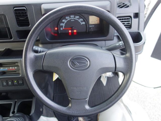 DAIHATSU HIJET truck 4WD 2021