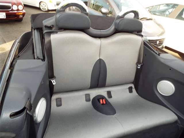 BMW BMW MINI open 2007