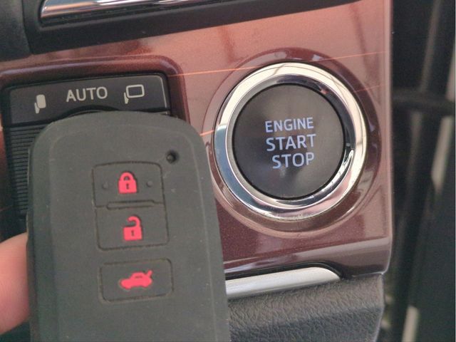 TOYOTA CROWN sedan 2012