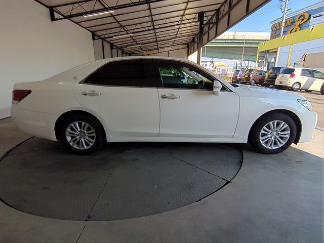 TOYOTA CROWN sedan 2012