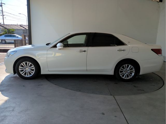 TOYOTA CROWN sedan 2012