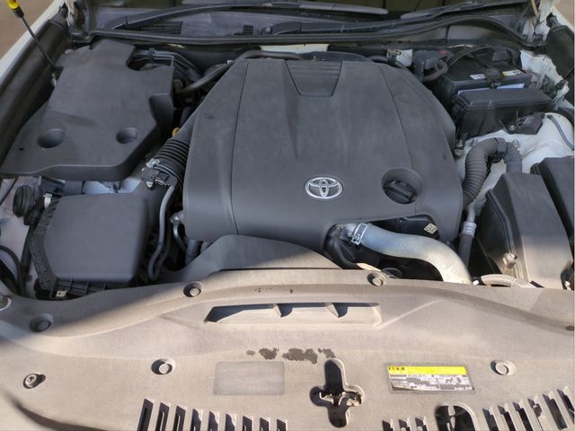 TOYOTA CROWN sedan 2012