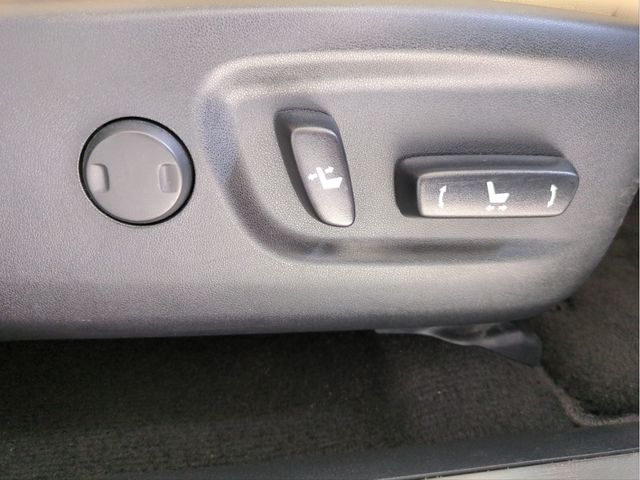 TOYOTA LEXUS NX200t 2016