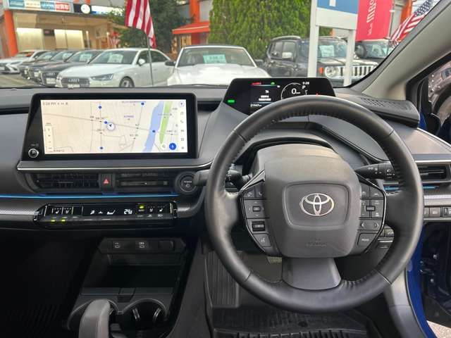 TOYOTA PRIUS 2024