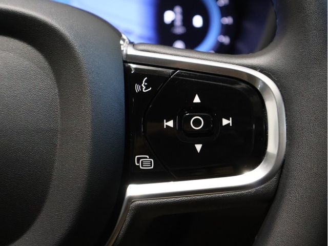 VOLVO VOLVO XC60 2022