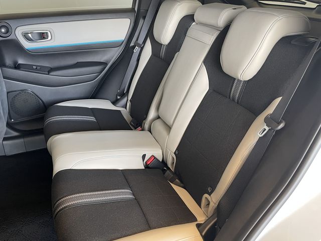 HONDA VEZEL e:HEV 2025