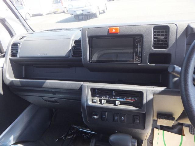 SUBARU SAMBAR truck 4WD 2019