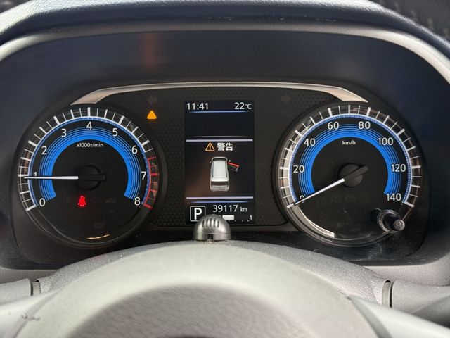 MITSUBISHI ek X 2021