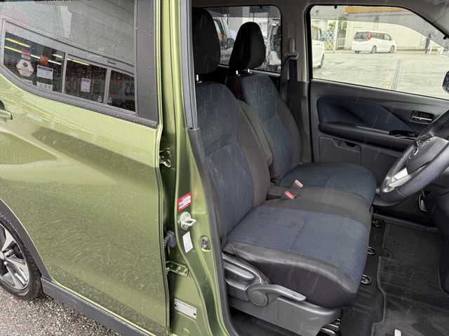 MITSUBISHI ek X 2021