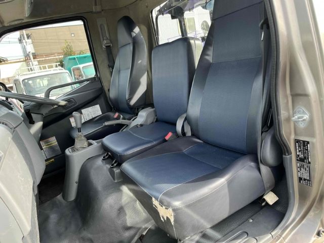 MITSUBISHI FUSOU FIGHTER 2016