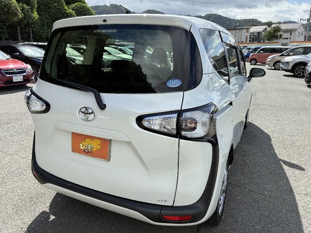 TOYOTA SIENTA 4WD 2016