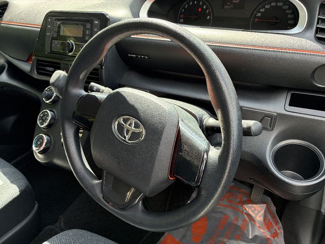 TOYOTA SIENTA 4WD 2016