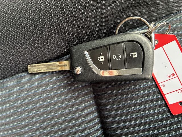 TOYOTA NOAH 4WD 2020