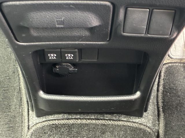 TOYOTA NOAH 4WD 2020