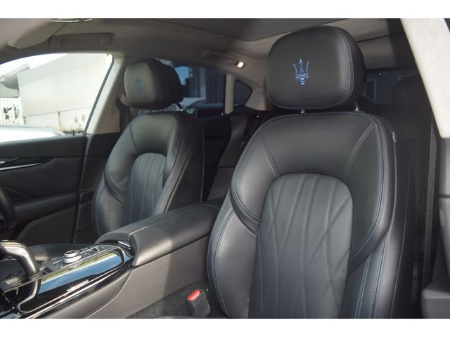 MASERATI MASERATI Levante 2022