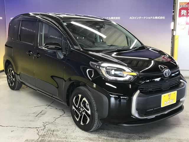 TOYOTA SIENTA HYBRID 2023