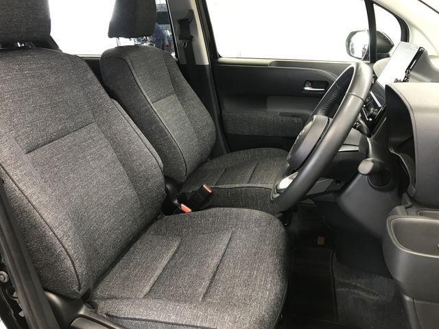 TOYOTA SIENTA HYBRID 2023