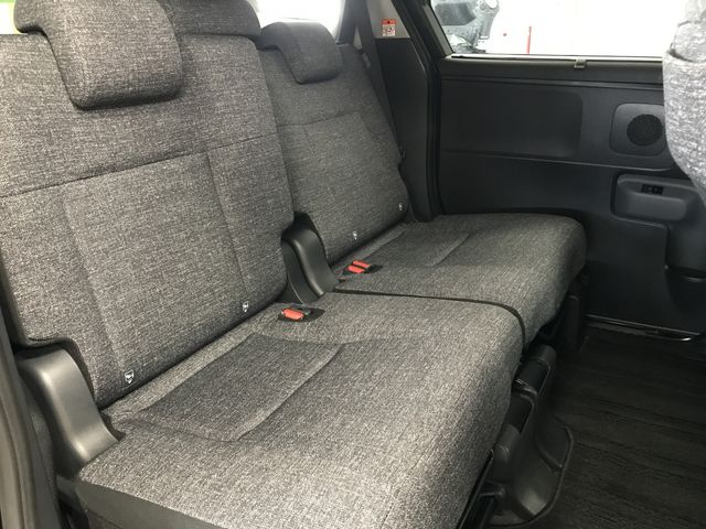 TOYOTA SIENTA HYBRID 2023