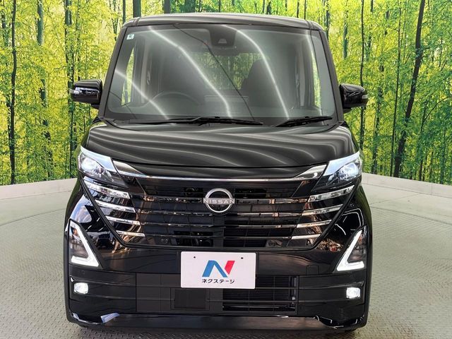 NISSAN ROOX 2024