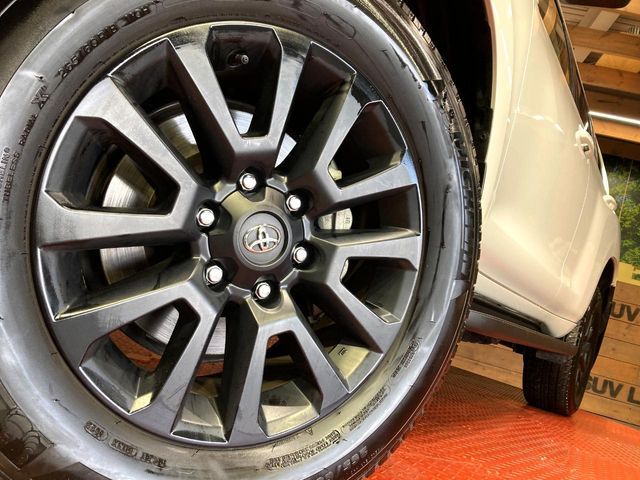 TOYOTA LANDCRUISER PRADO 2023