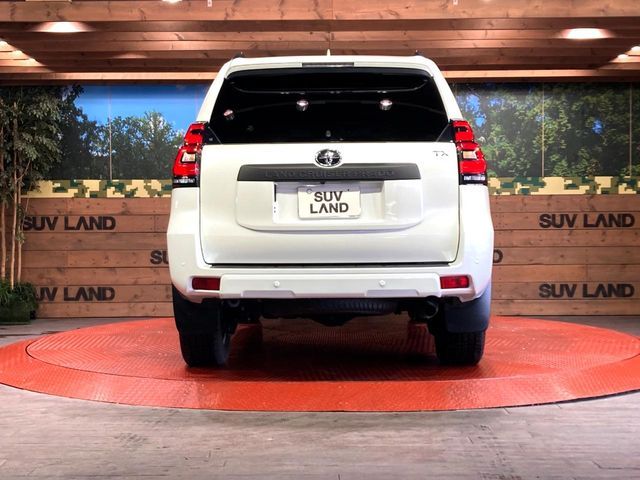 TOYOTA LANDCRUISER PRADO 2023