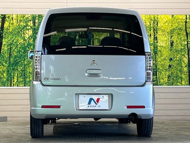 MITSUBISHI eK WAGON 2008