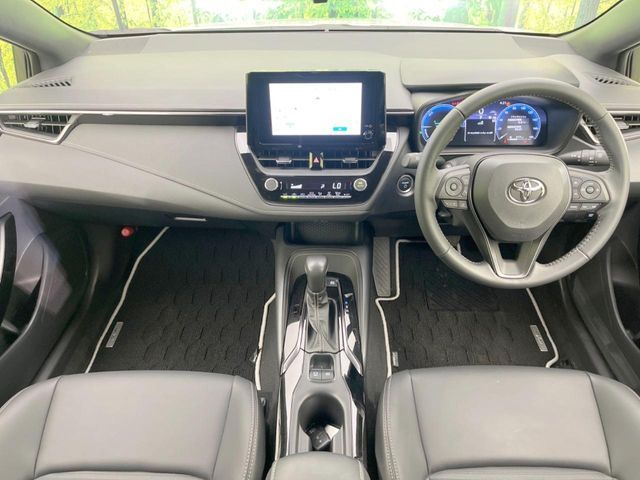 TOYOTA COROLLA TOURING HYBRID 2023