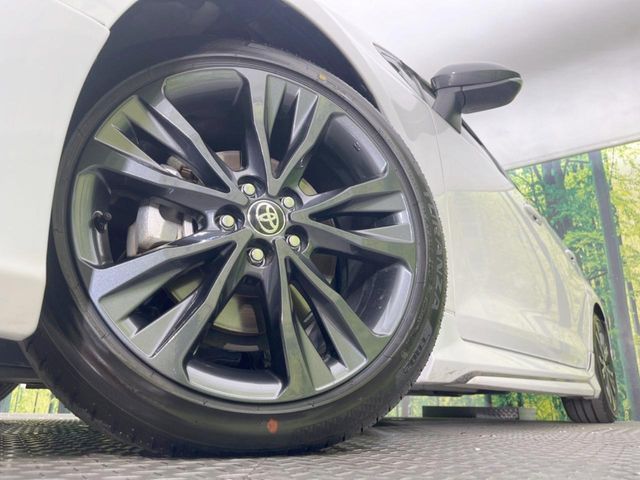 TOYOTA COROLLA TOURING HYBRID 2023