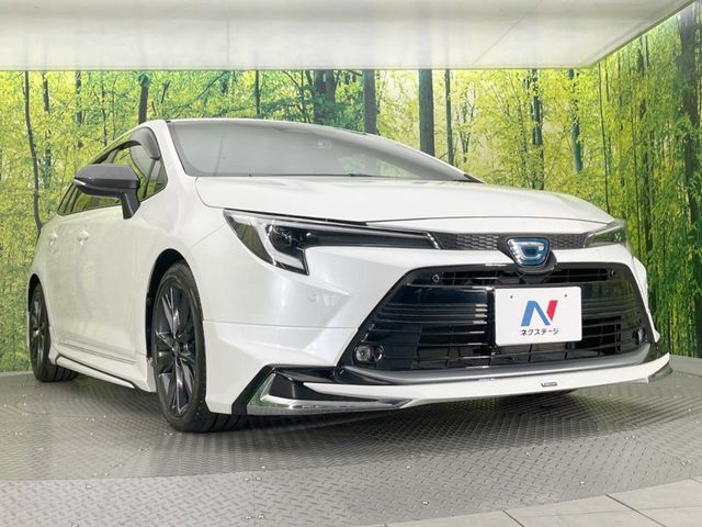 TOYOTA COROLLA TOURING HYBRID 2023