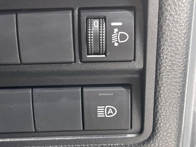 TOYOTA YARIS HYBRID 2022