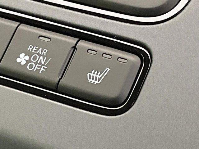 HONDA FREED e:HEV 2025