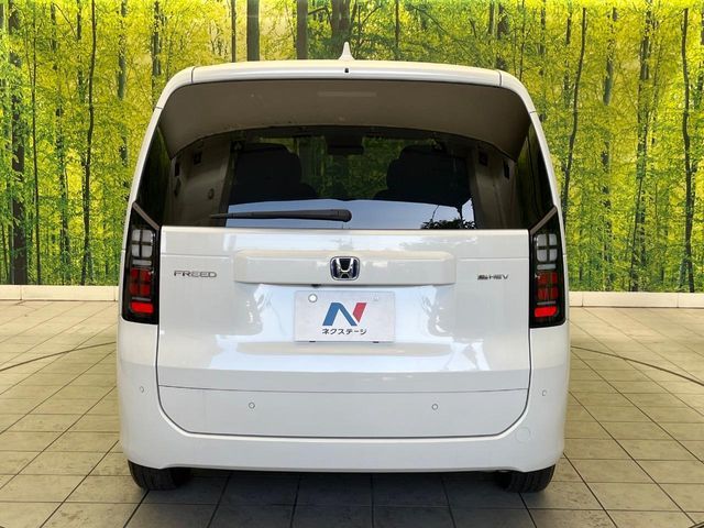 HONDA FREED e:HEV 2025