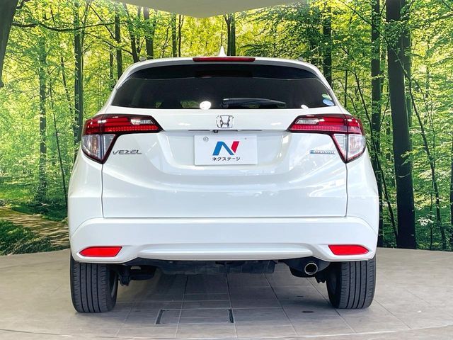 HONDA VEZEL HYBRID 2017