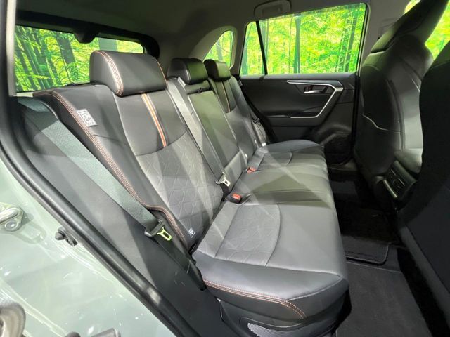 TOYOTA RAV4 HYBRID 4WD 2022