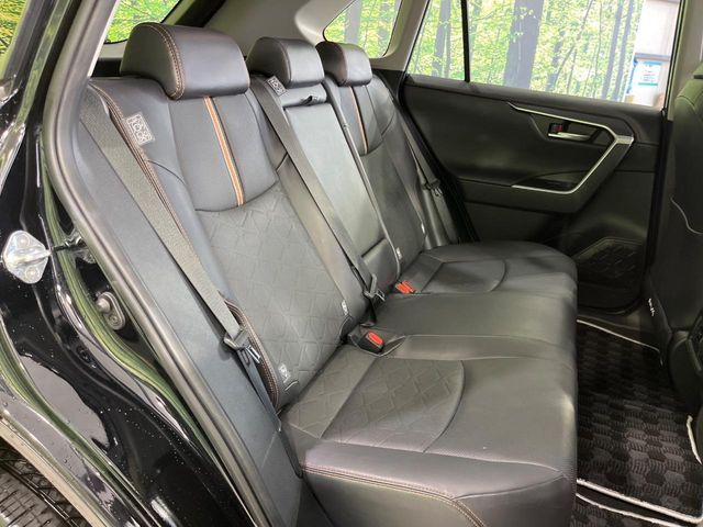 TOYOTA RAV4 4WD 2023