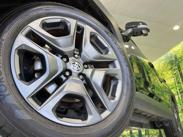 TOYOTA RAV4 4WD 2023