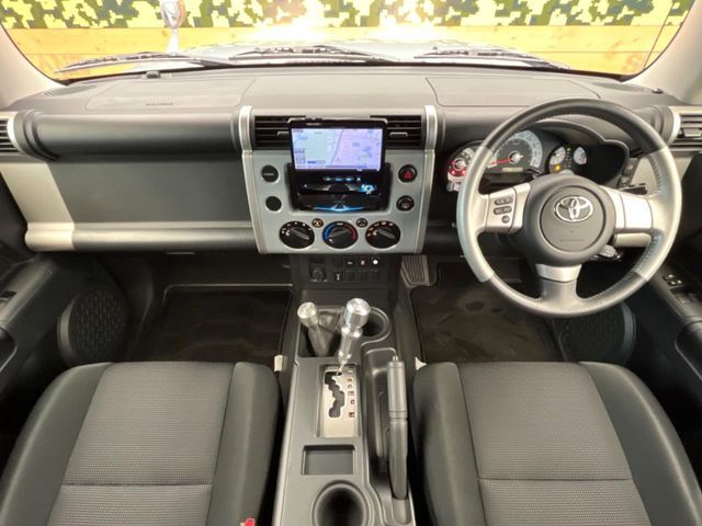 TOYOTA FJ CRUISER 4WD 2014