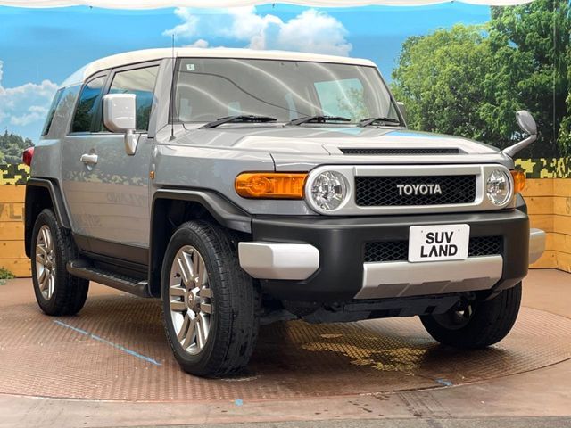 TOYOTA FJ CRUISER 4WD 2014