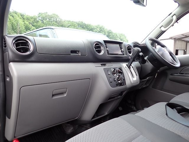 NISSAN NV350 CARAVAN 1.15t 2020