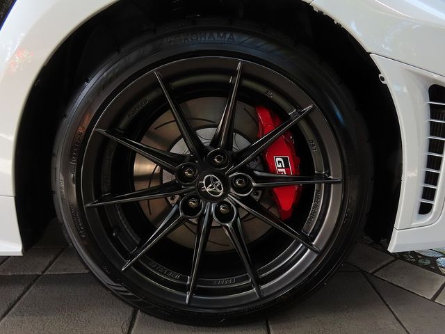 TOYOTA GR COROLLA 2025